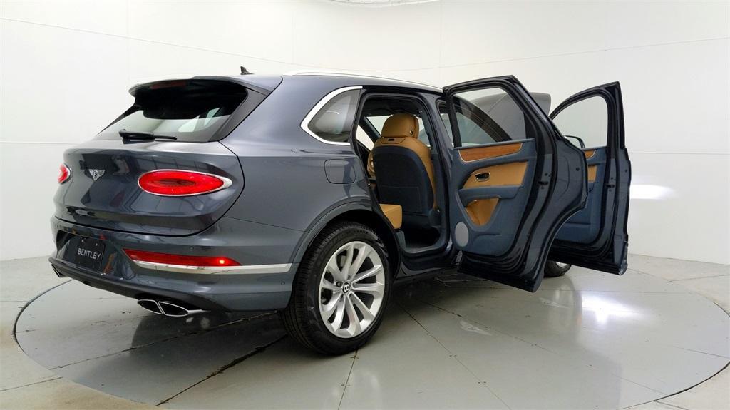 new 2024 Bentley Bentayga car, priced at $232,095