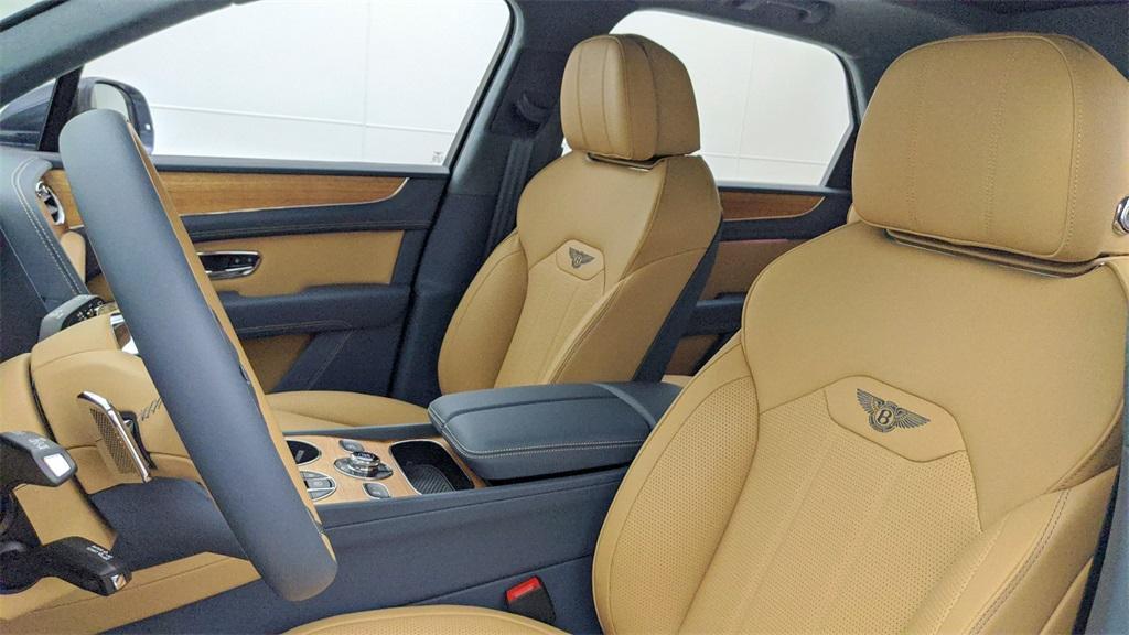 new 2024 Bentley Bentayga car, priced at $232,095