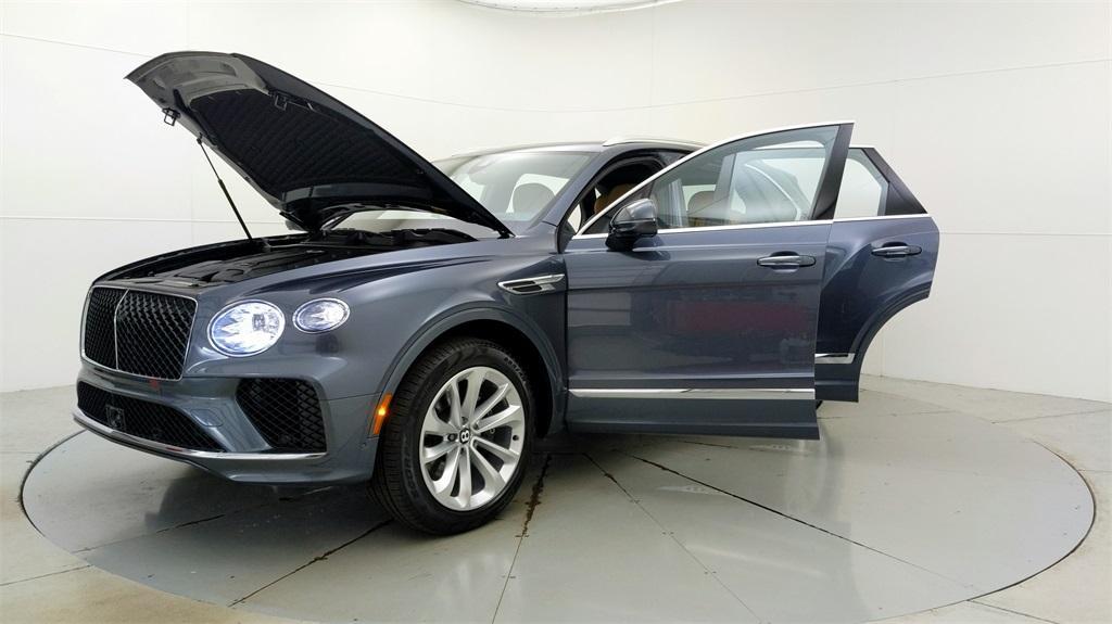 new 2024 Bentley Bentayga car, priced at $232,095