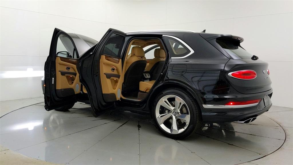 new 2024 Bentley Bentayga Hybrid car, priced at $242,085