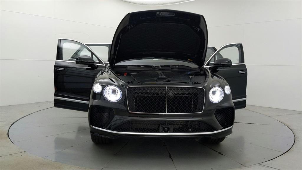 new 2024 Bentley Bentayga Hybrid car, priced at $242,085