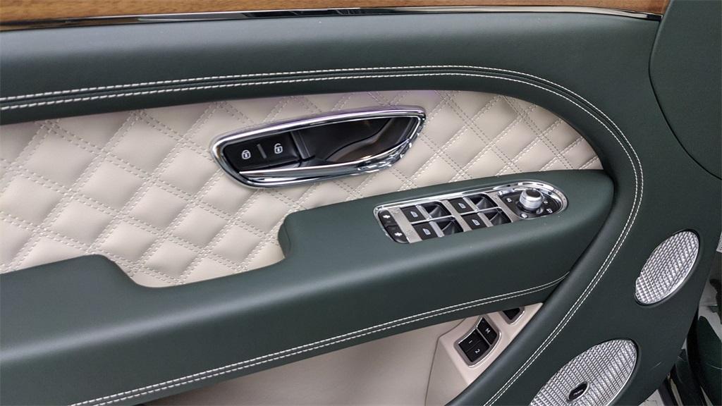 new 2023 Bentley Bentayga car, priced at $262,520