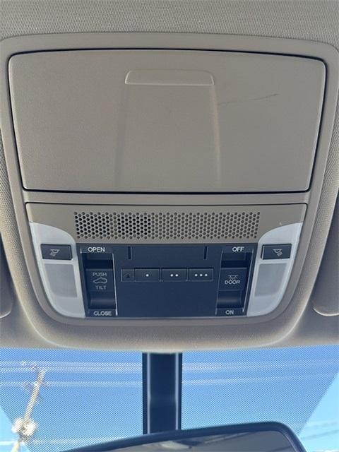 used 2014 Acura MDX car, priced at $11,995