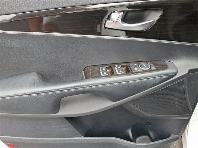 used 2020 Kia Sorento car, priced at $17,595
