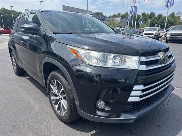 used 2017 Toyota Highlander car, priced at $24,495
