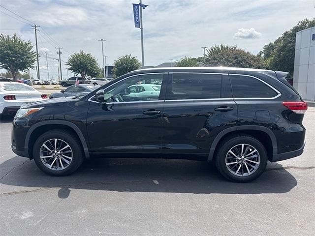 used 2017 Toyota Highlander car, priced at $24,495