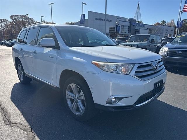 used 2013 Toyota Highlander car, priced at $14,995
