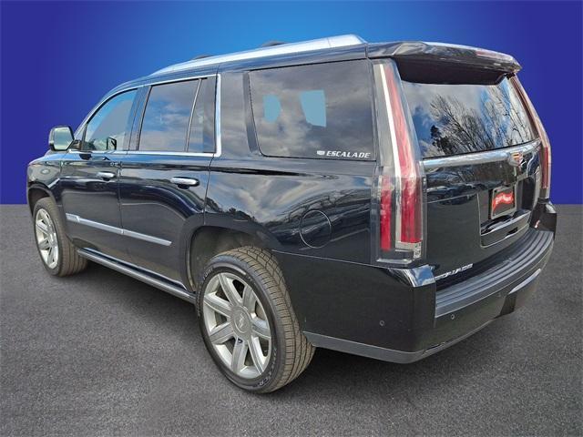 used 2020 Cadillac Escalade car, priced at $40,455