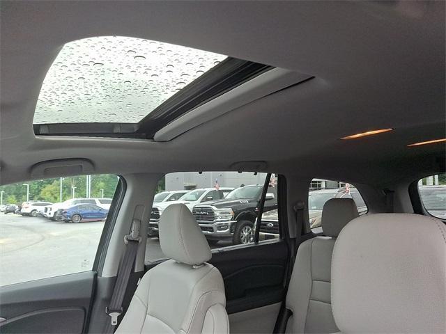 used 2021 Honda Pilot car, priced at $28,995