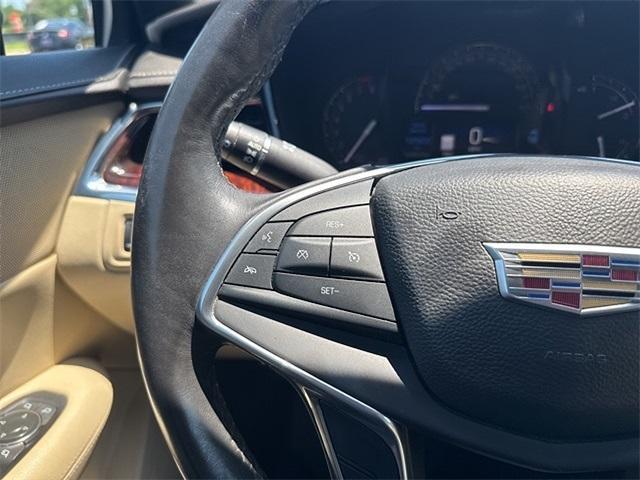 used 2017 Cadillac XT5 car, priced at $14,995