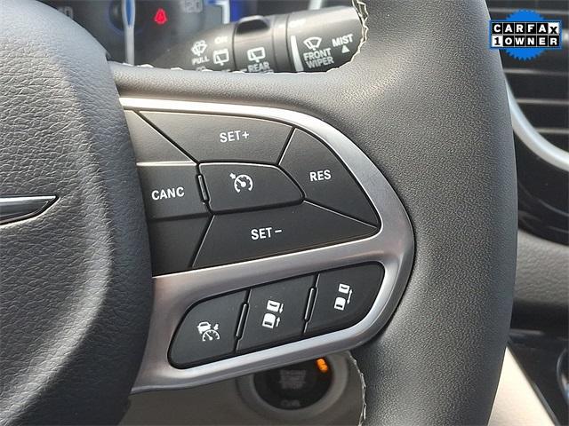 used 2024 Chrysler Pacifica car, priced at $29,995