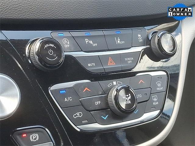 used 2024 Chrysler Pacifica car, priced at $29,995