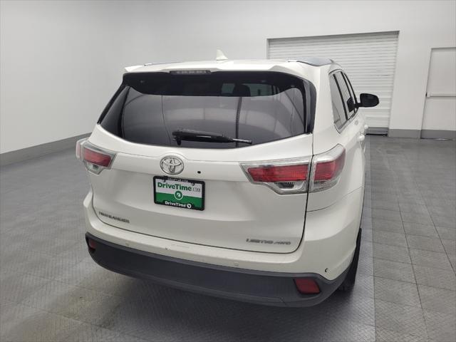 used 2014 Toyota Highlander car, priced at $20,195