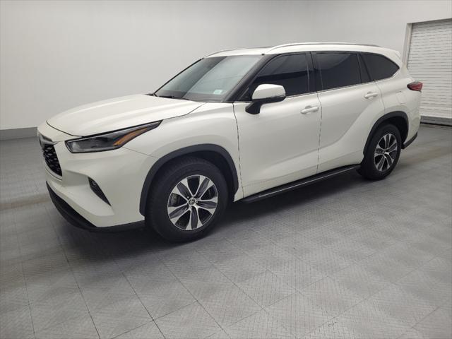 used 2021 Toyota Highlander car, priced at $33,295