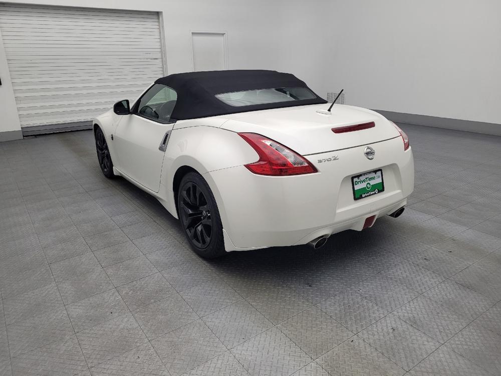 used 2017 Nissan 370Z car, priced at $27,295