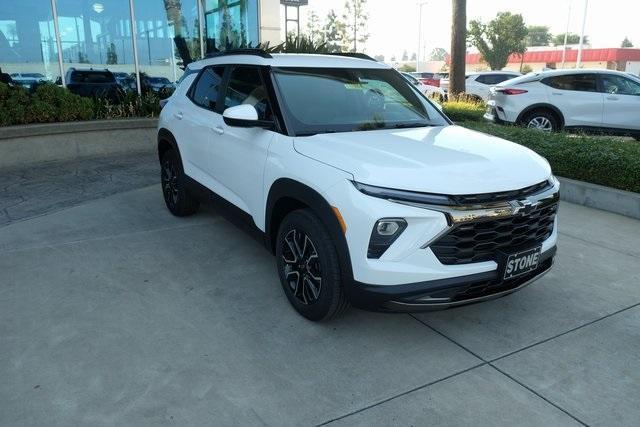 new 2024 Chevrolet TrailBlazer car, priced at $27,540