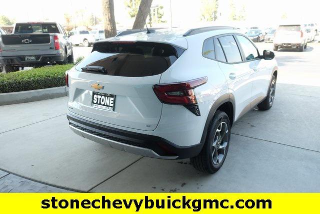 new 2025 Chevrolet Trax car, priced at $24,235