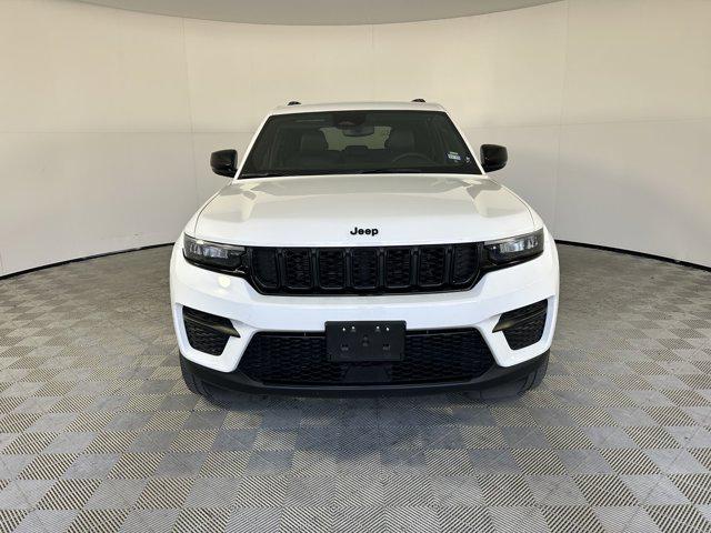 used 2023 Jeep Grand Cherokee car, priced at $30,974