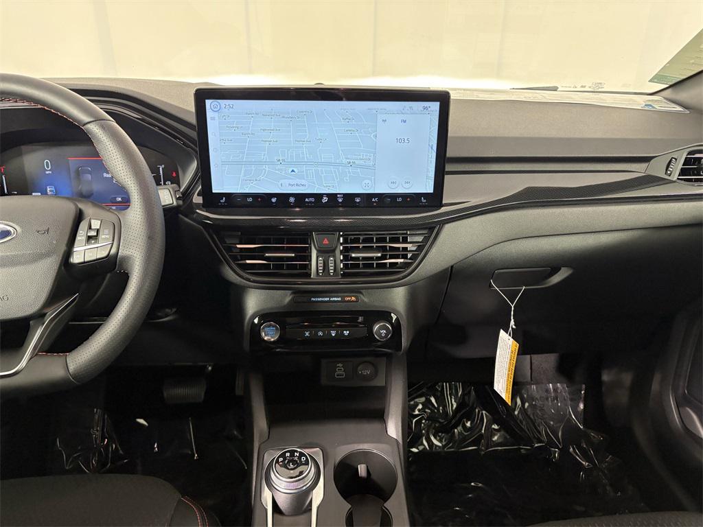 new 2025 Ford Escape car, priced at $30,499