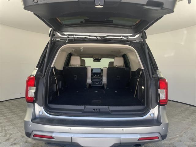 used 2024 Ford Expedition car, priced at $51,269