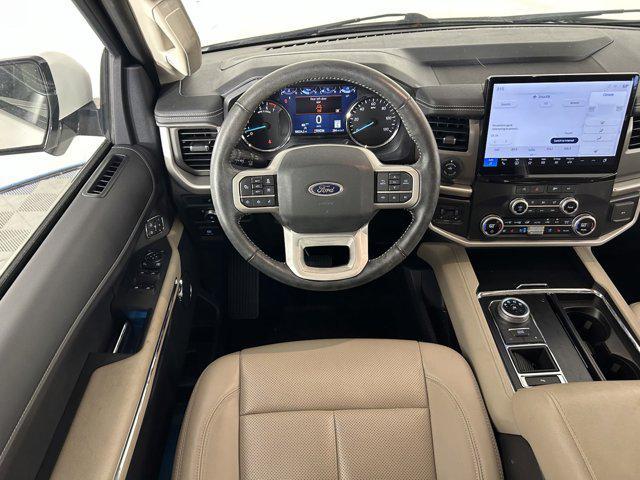 used 2022 Ford Expedition car, priced at $37,156