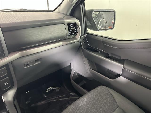 new 2025 Ford F-150 car, priced at $49,660