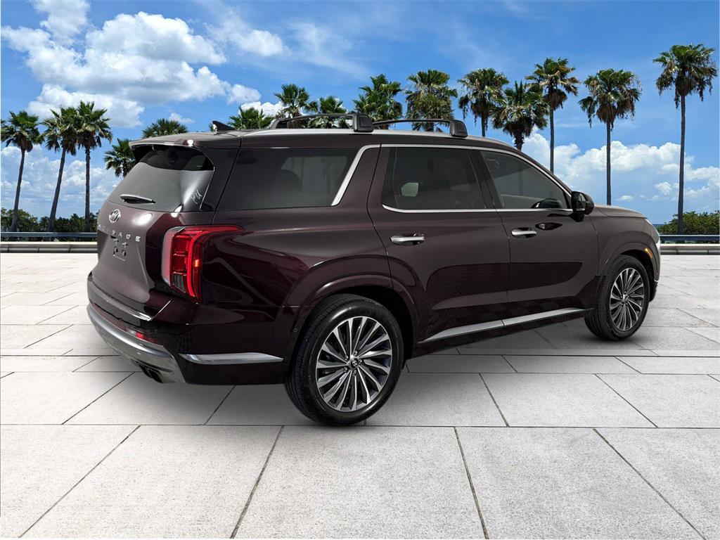 used 2024 Hyundai Palisade car, priced at $37,091