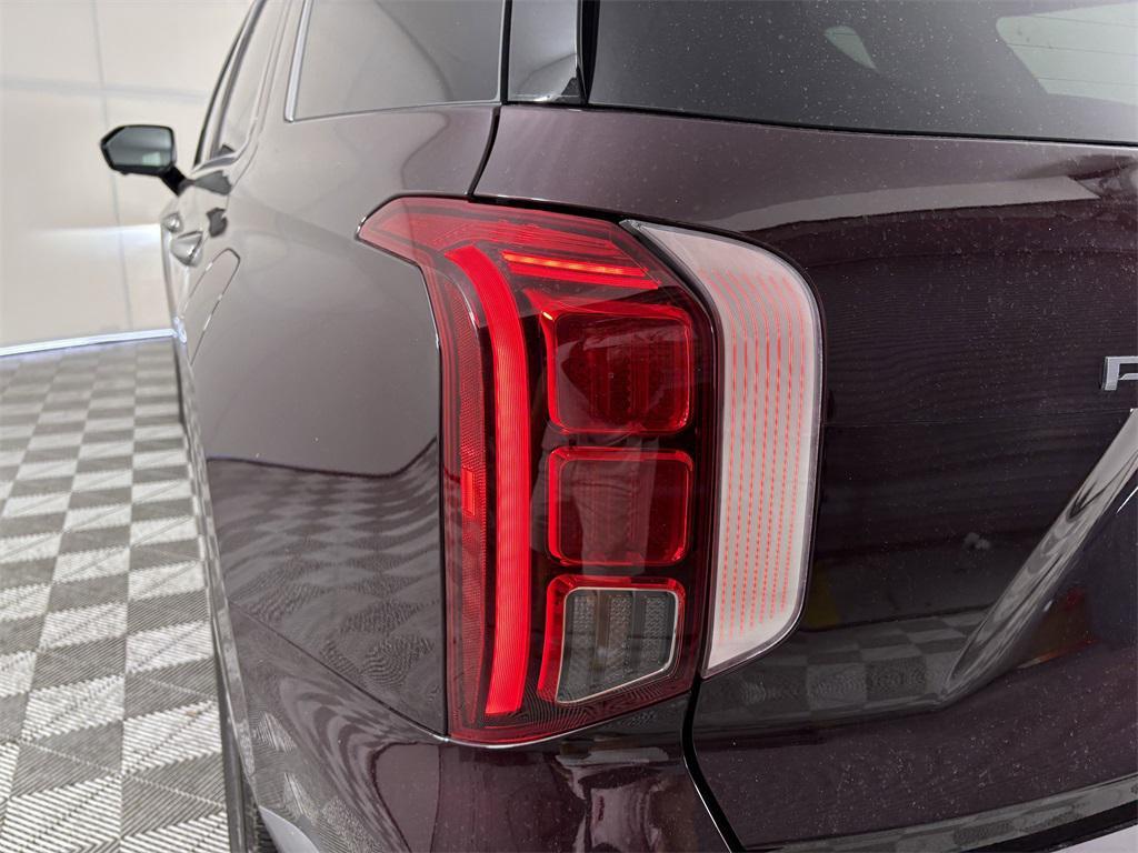 used 2024 Hyundai Palisade car, priced at $37,091