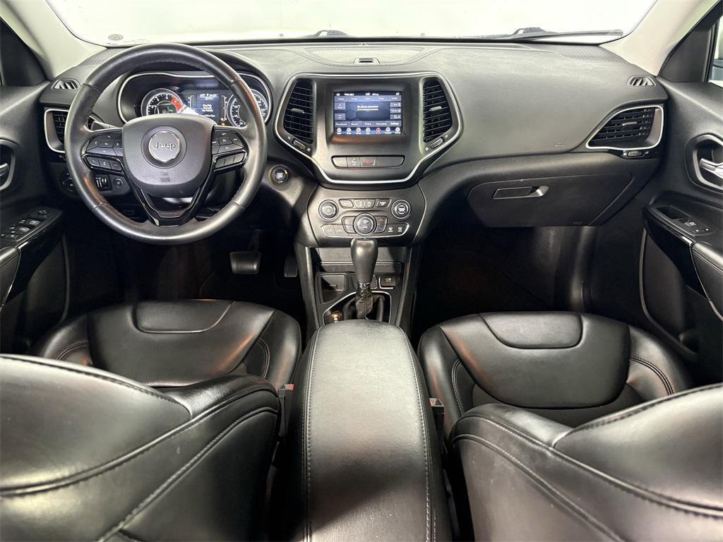 used 2019 Jeep Cherokee car, priced at $15,495