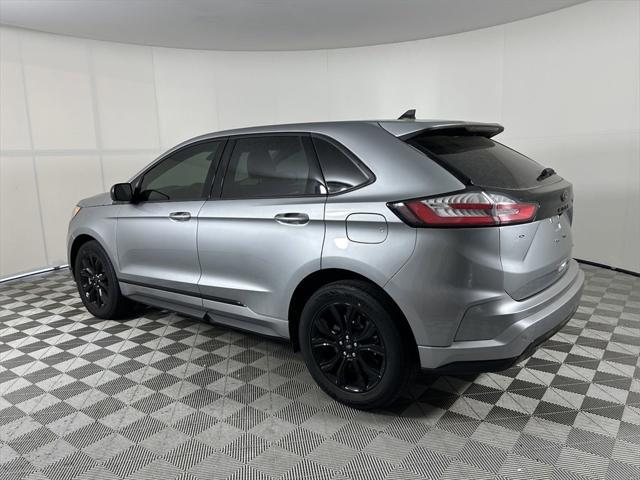 new 2024 Ford Edge car, priced at $33,172