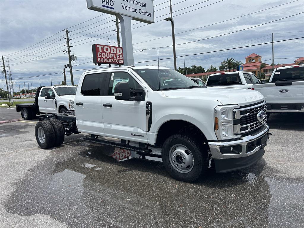 new 2025 Ford F-350 car, priced at $73,155