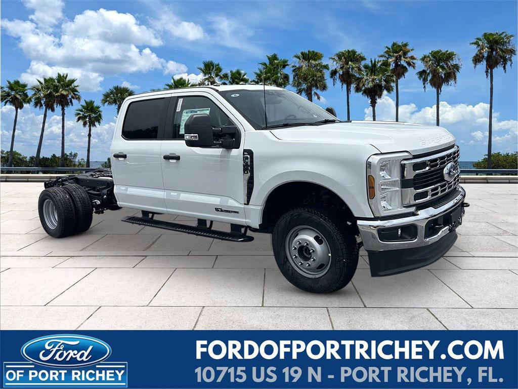 new 2025 Ford F-350 car, priced at $69,131