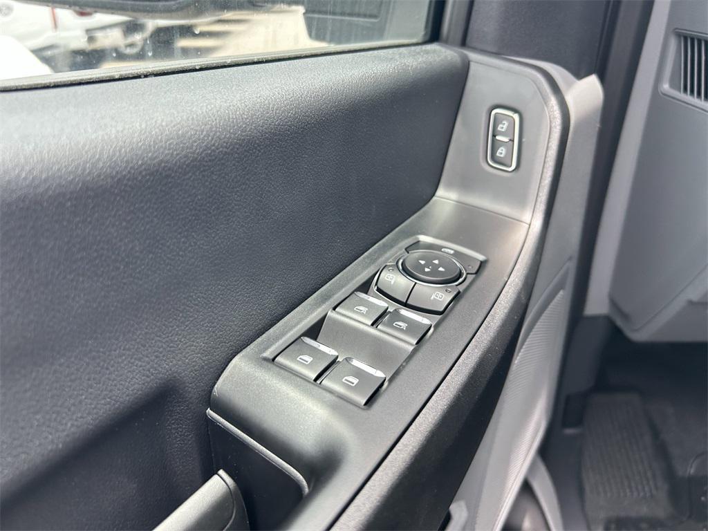 new 2025 Ford F-350 car, priced at $73,155
