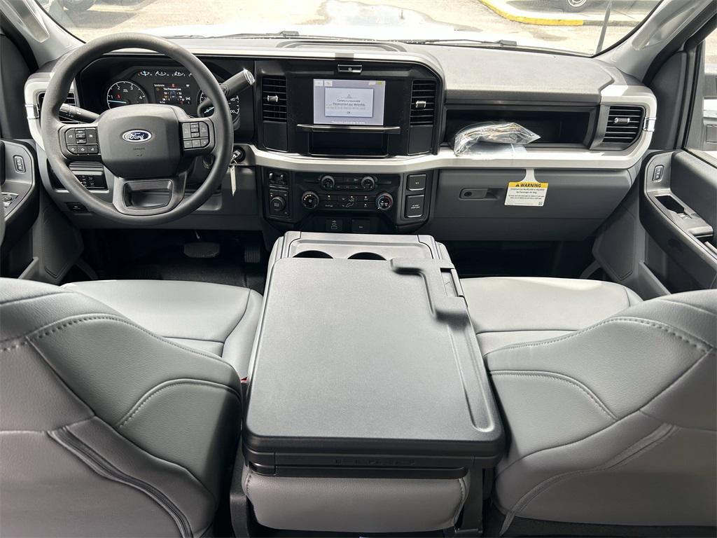new 2025 Ford F-350 car, priced at $73,155