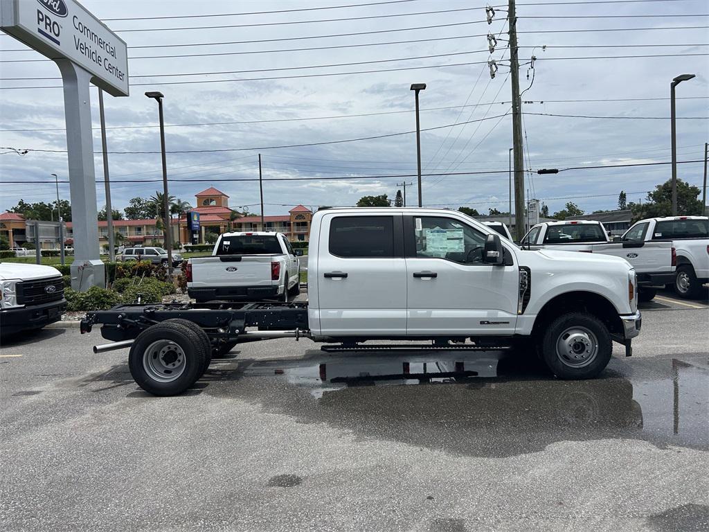 new 2025 Ford F-350 car, priced at $73,155