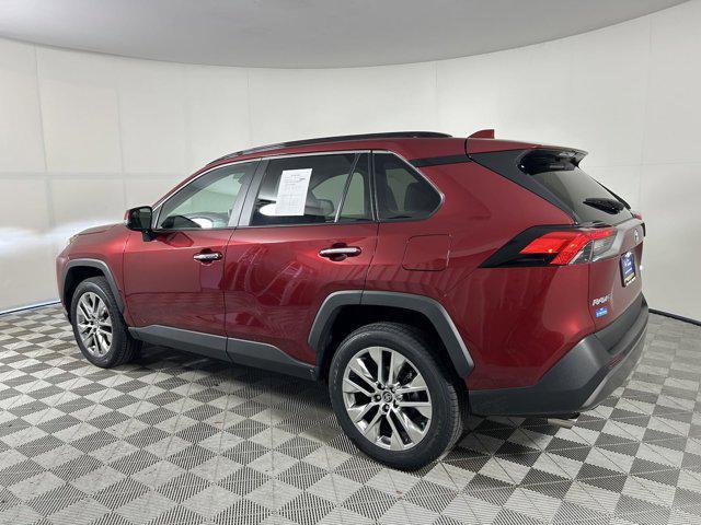 used 2020 Toyota RAV4 car, priced at $27,600