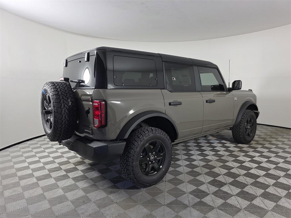 new 2025 Ford Bronco car, priced at $50,413