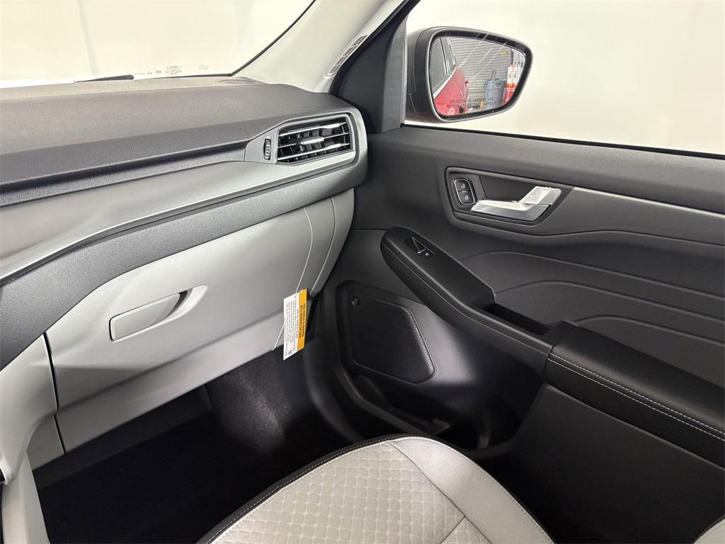 new 2025 Ford Escape car, priced at $30,133