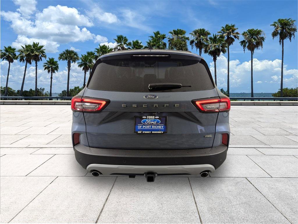 new 2025 Ford Escape PHEV car, priced at $31,000