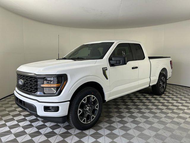 new 2024 Ford F-150 car, priced at $43,167