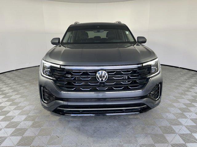 used 2024 Volkswagen Atlas car, priced at $43,370