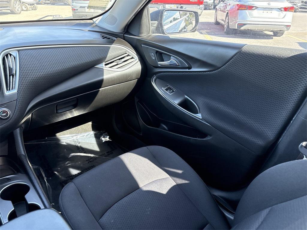 used 2018 Chevrolet Malibu car, priced at $9,992