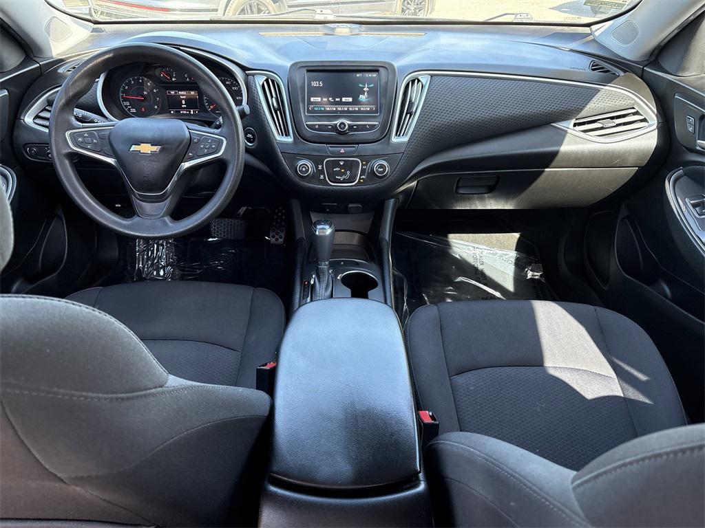 used 2018 Chevrolet Malibu car, priced at $9,992
