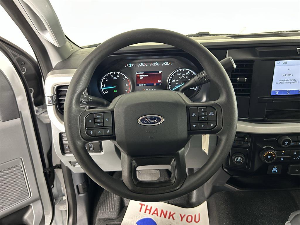 new 2025 Ford F-250 car, priced at $43,799