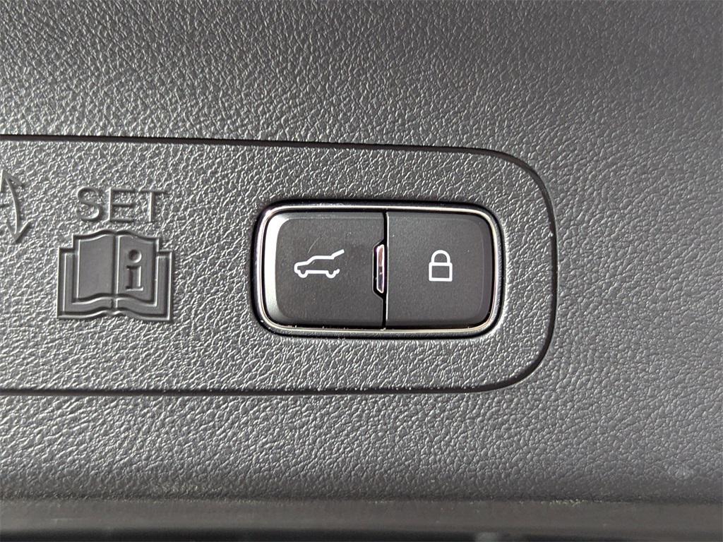 used 2022 Lincoln Aviator car, priced at $40,193