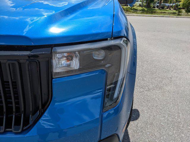 new 2025 Ford Maverick car, priced at $39,995