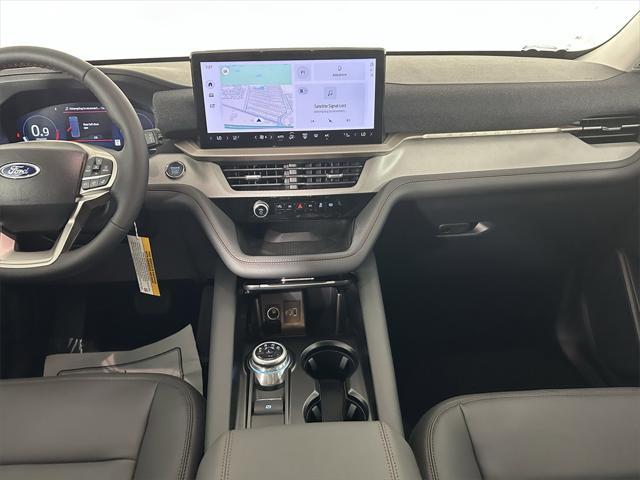 new 2025 Ford Explorer car, priced at $42,722