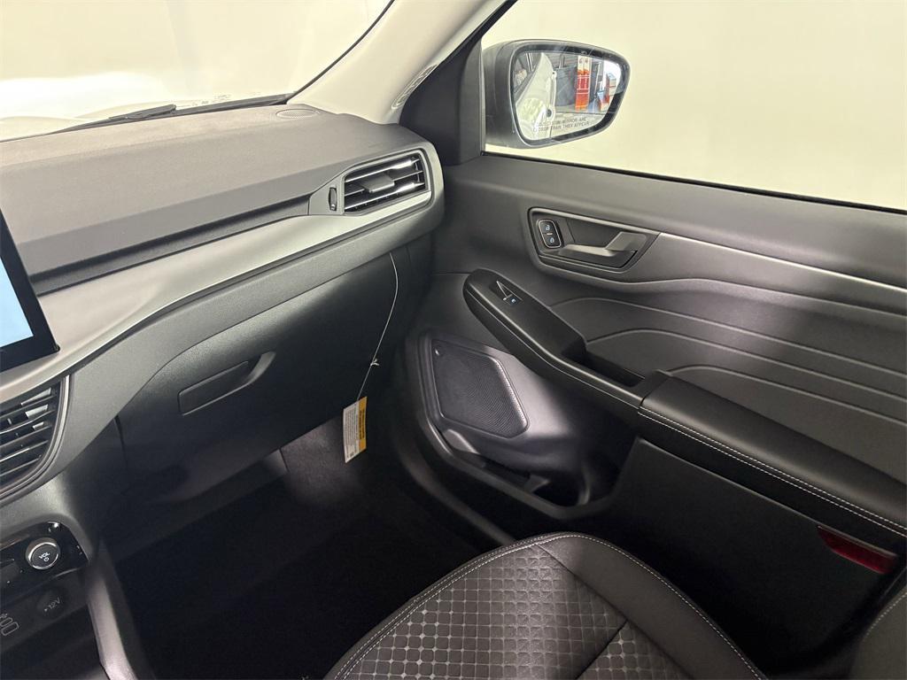 new 2025 Ford Escape car, priced at $27,046