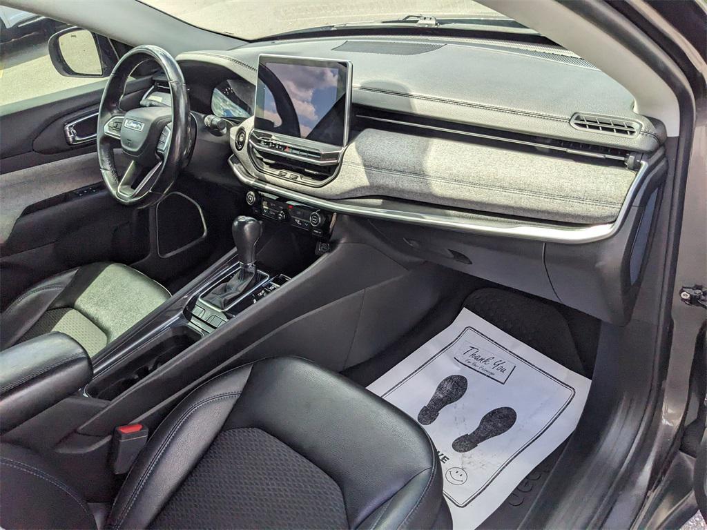 used 2022 Jeep Compass car, priced at $18,295