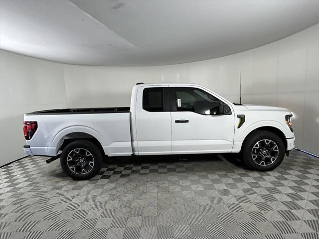 new 2024 Ford F-150 car, priced at $37,646